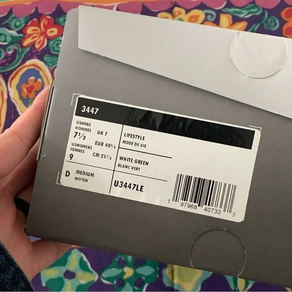 Women’s 9 FIGS x NEW BALANCE 3447 Evergreen Green White Comfort Sneakers NWB - Picture 13 of 13